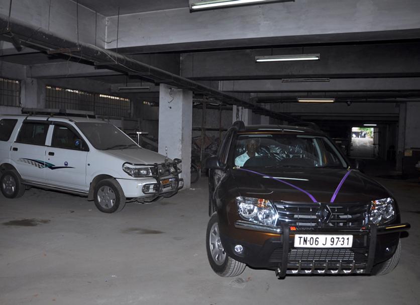 Estacionamiento Foto