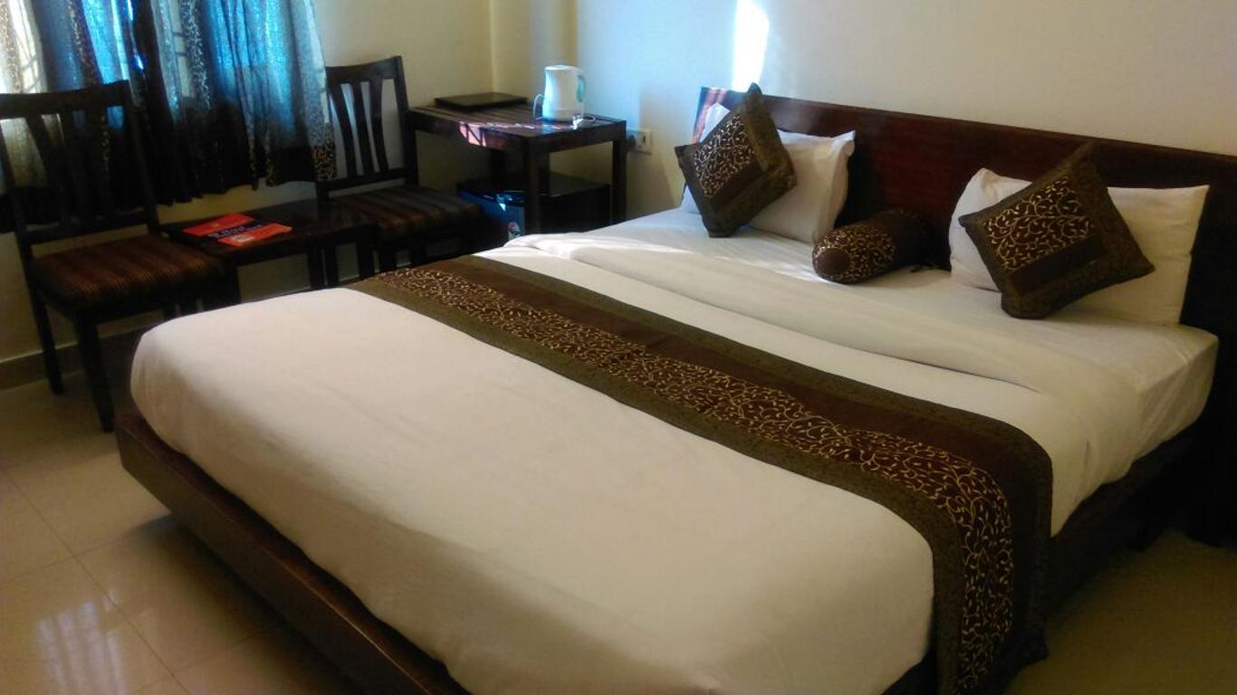 Hotel Vanraj Palace