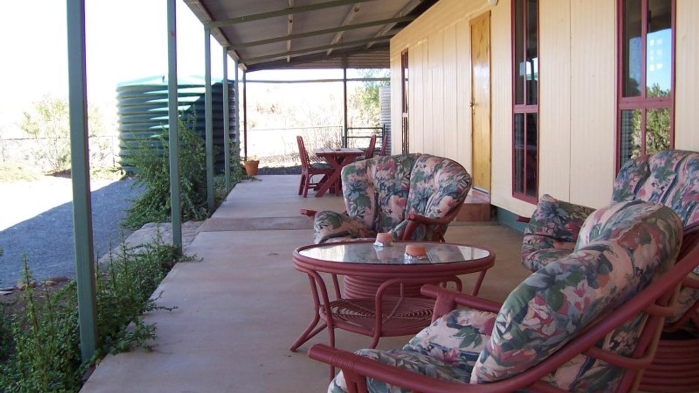 Bond Springs Outback Retreat