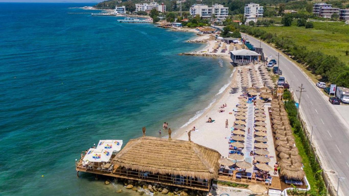 Edva Resort