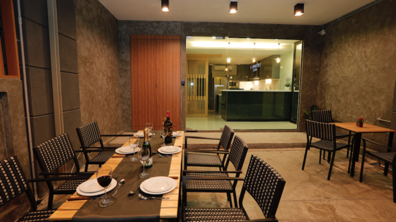Enterprize Hotel