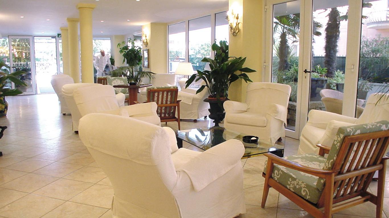 Hotel B&B Montecarlo